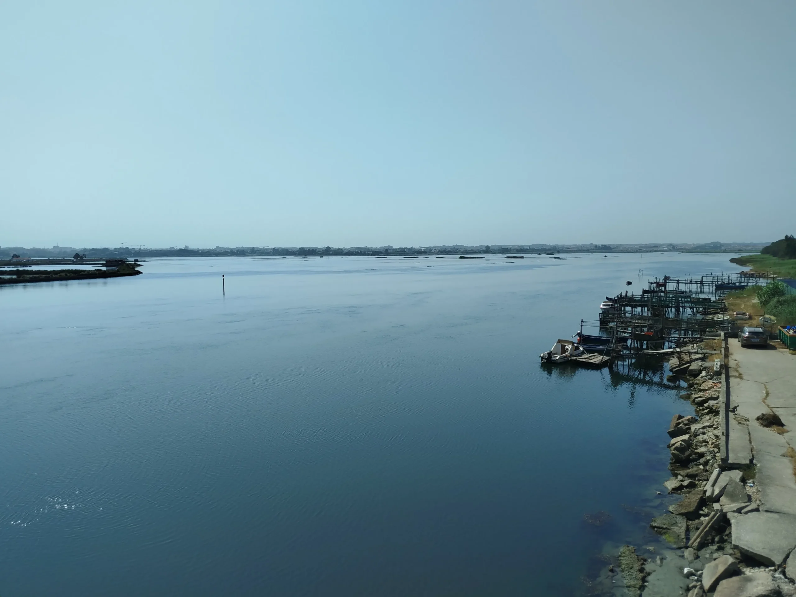 motas e diques no Lago do Paraíso, Aveiro - Reconstrução e consolidação